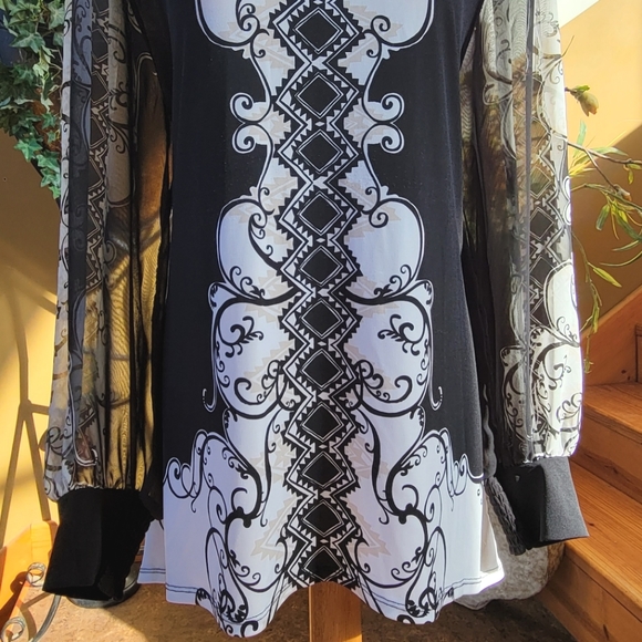 Sheer Sleeve Alfani Top Black White Flowy Dressy Sequin Neck Formal Blouse M - Picture 7 of 12